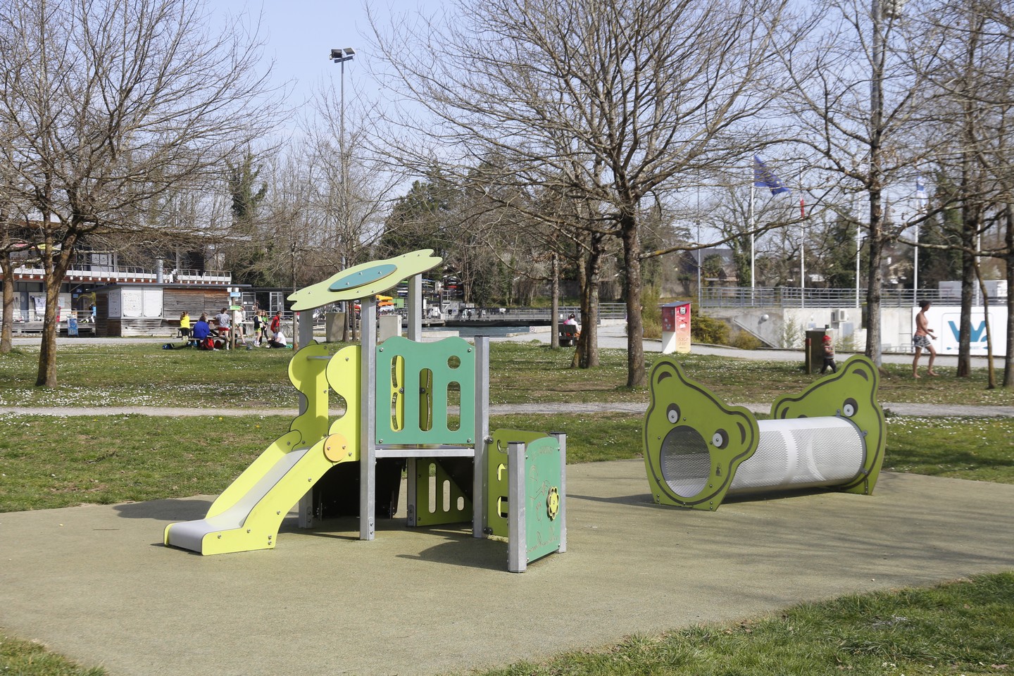 Aire de jeux - Parc Aquasports