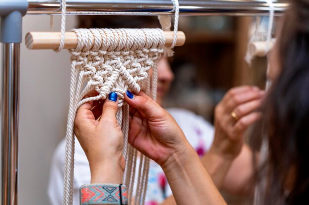 Atelier macramé, à la Médi@tech