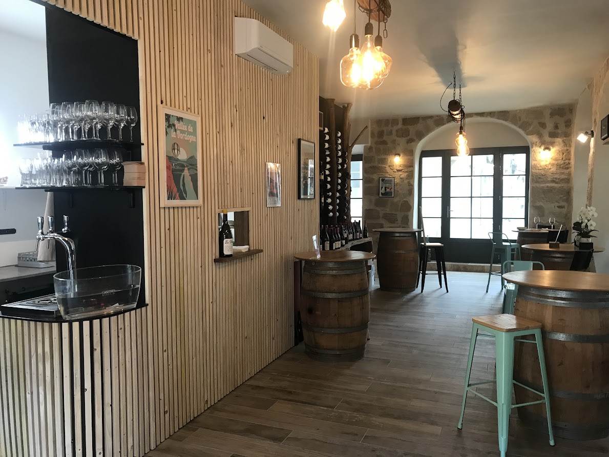 Lucille Flaconneuse - Cave, Brasserie et Bar à vin