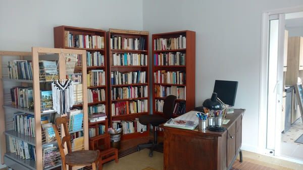 Bibliothèque de Saint Quentin du Dropt
