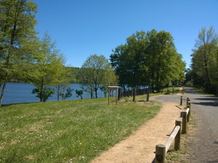 Lac et réserve ornithologique du Broussau