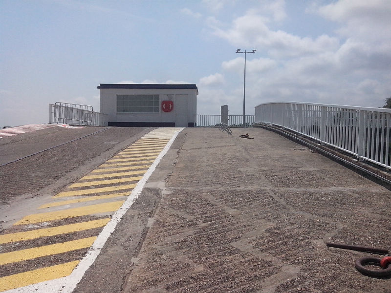 Bac Ferry Lamarque - Blaye