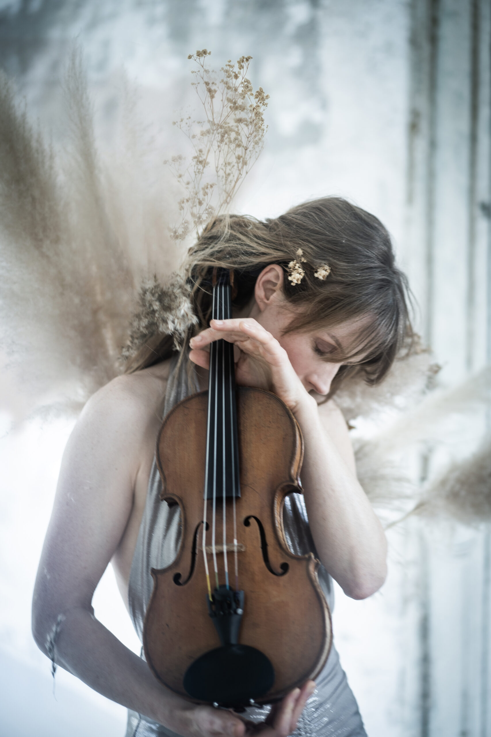 Des Lendemains qui chantent : Chloe Dunn