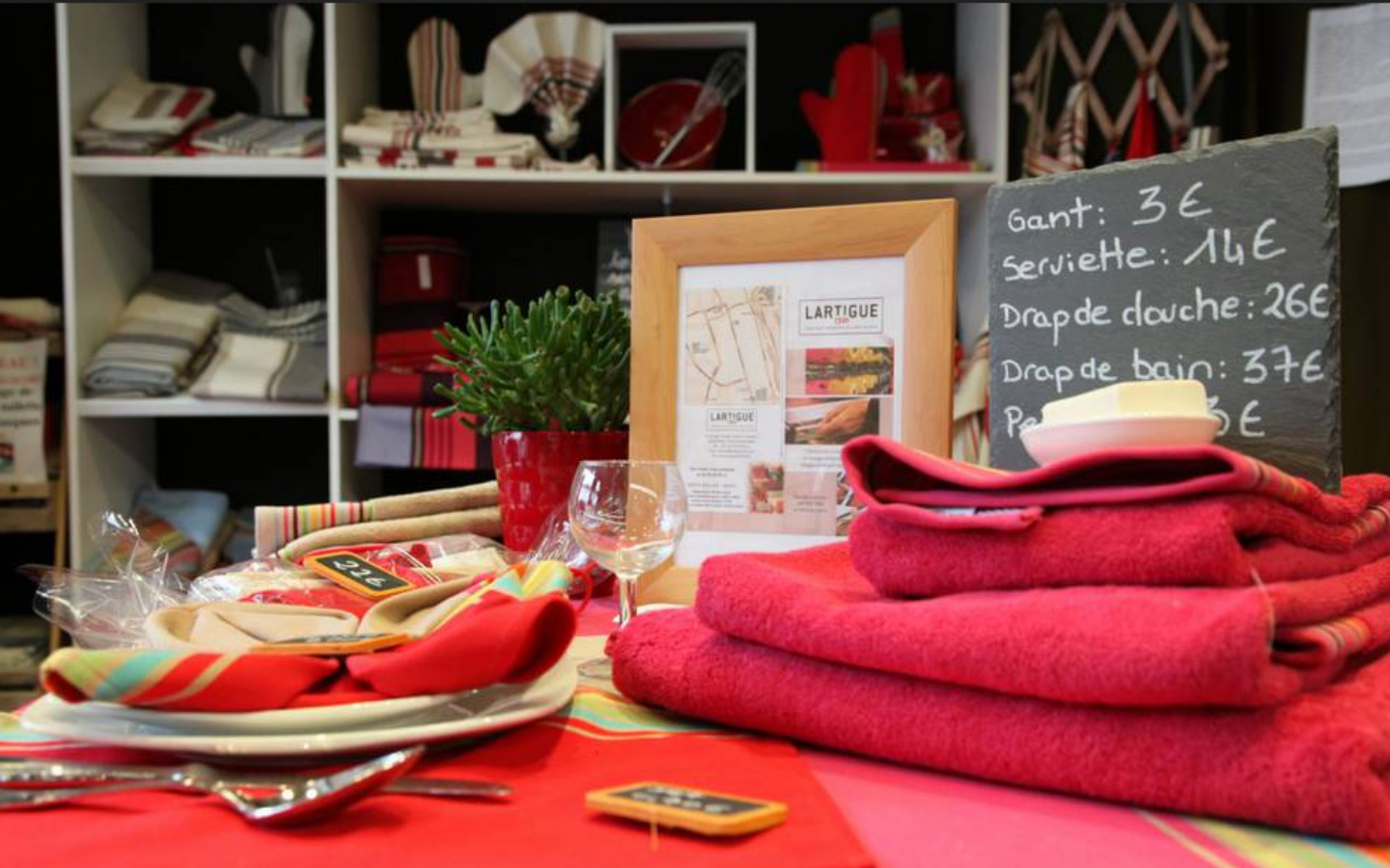Etche Déco - Linge basque, décoration, ameublement, Mauléon-Licharre - photo 3