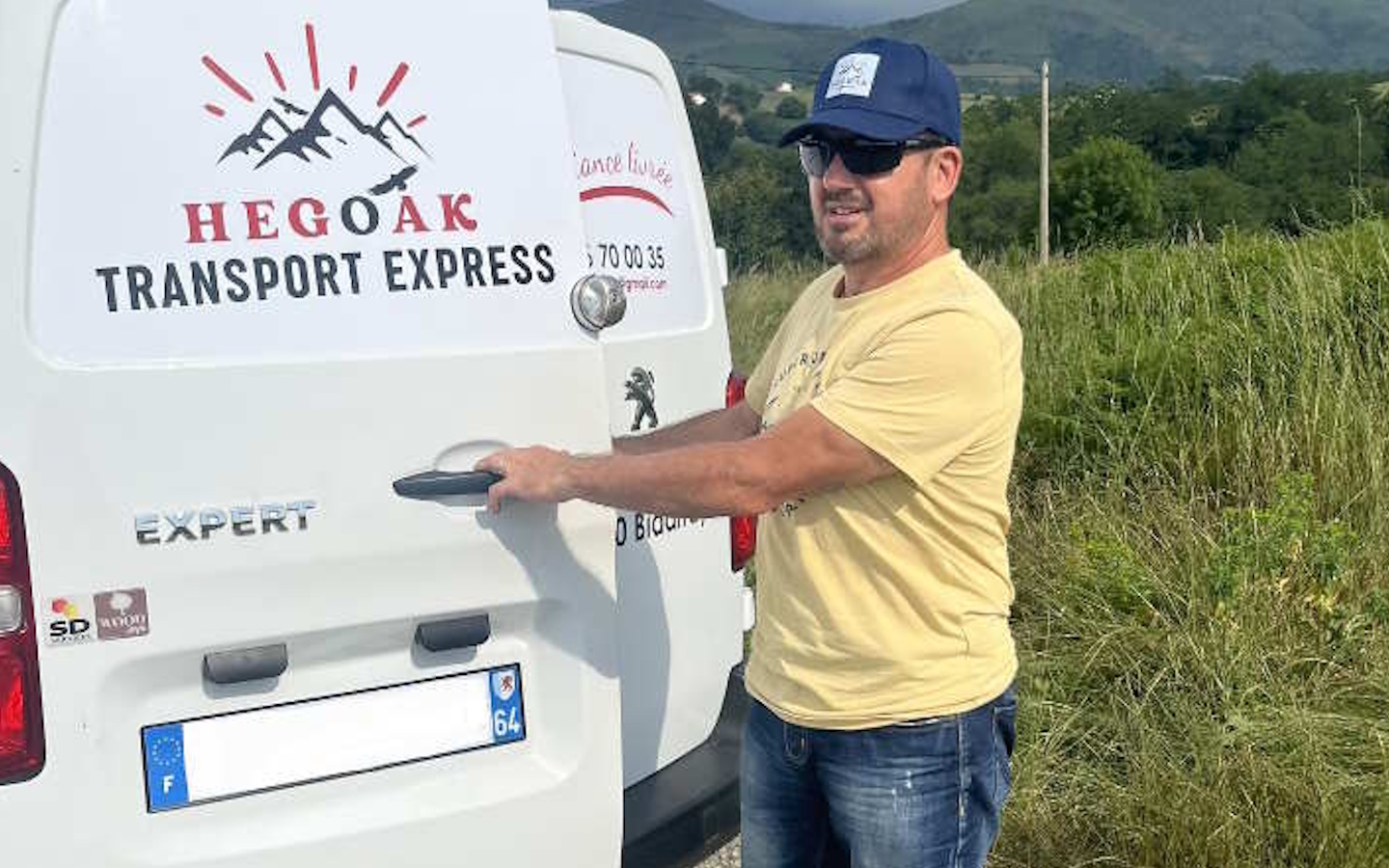 Hegoak Transport Express