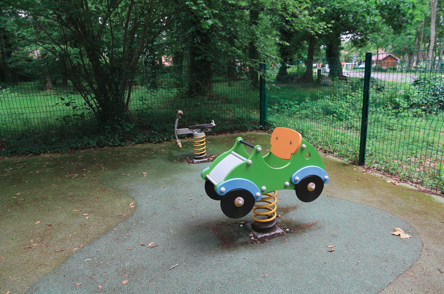 Aire de Jeux plaine des sports