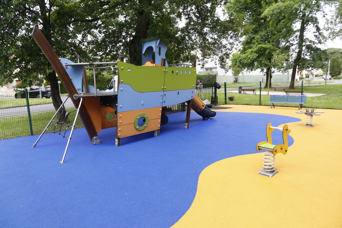 Aire de Jeux du Perlic