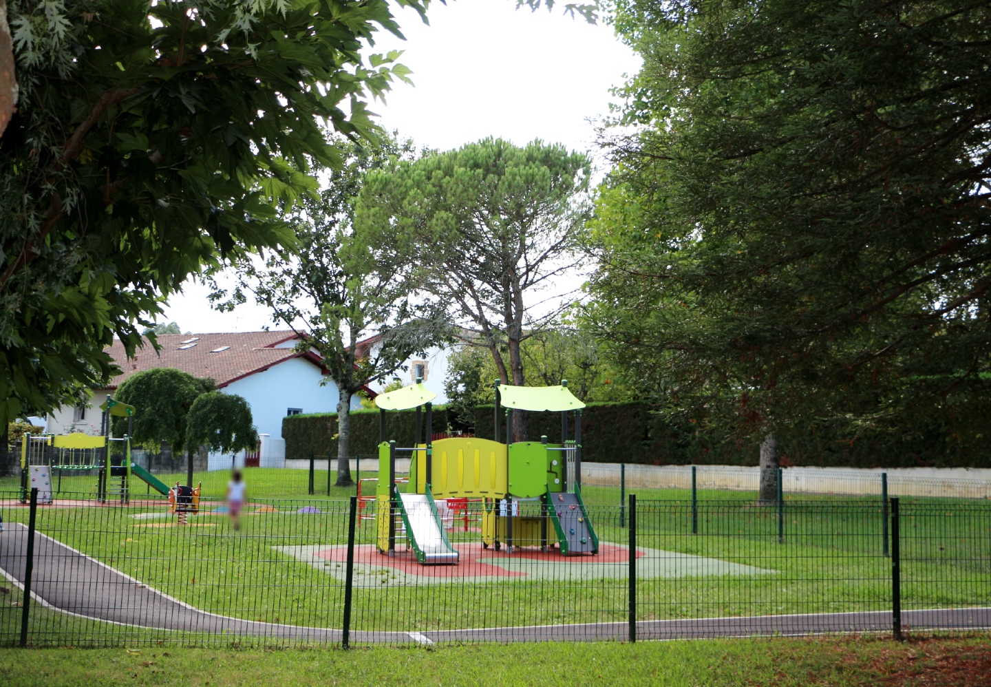 Aire de jeux Jostalekua
