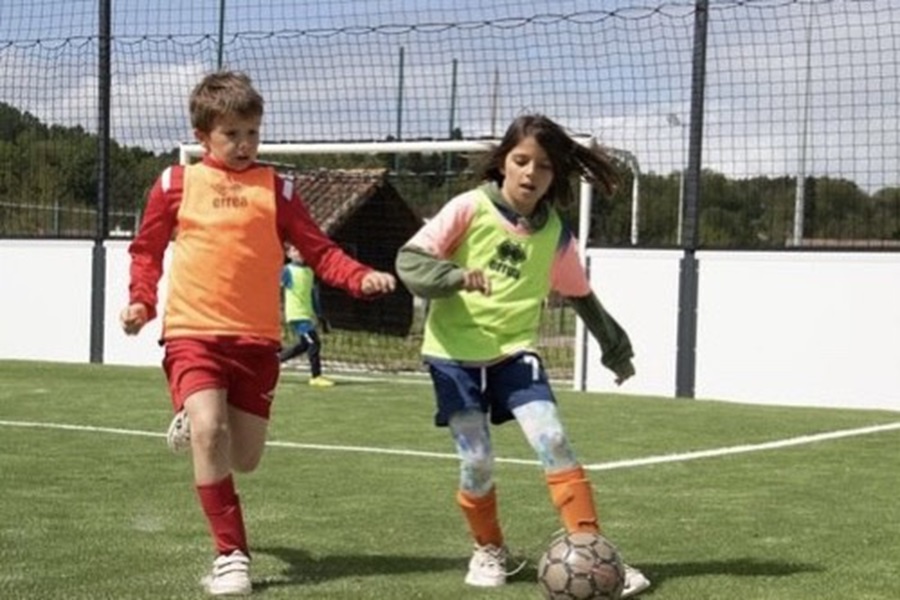 Terrain synthétique de foot à 5