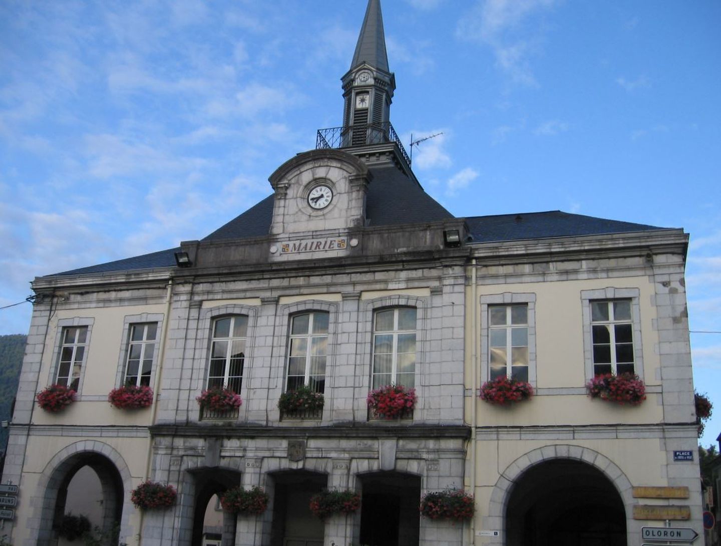 Médiathèque "Les Arcades"