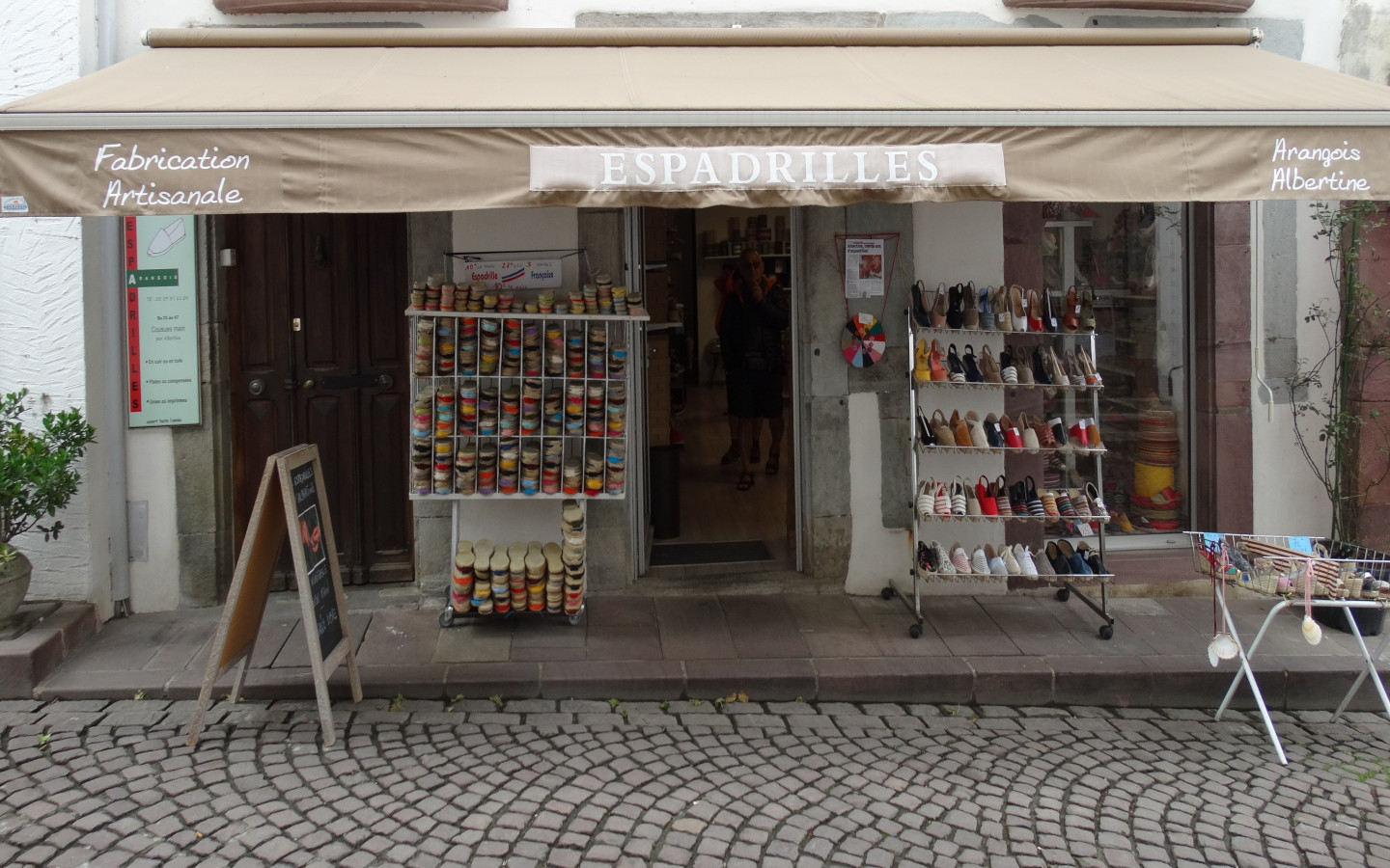 Boutique Arangoïs Espadrilles - photo 4