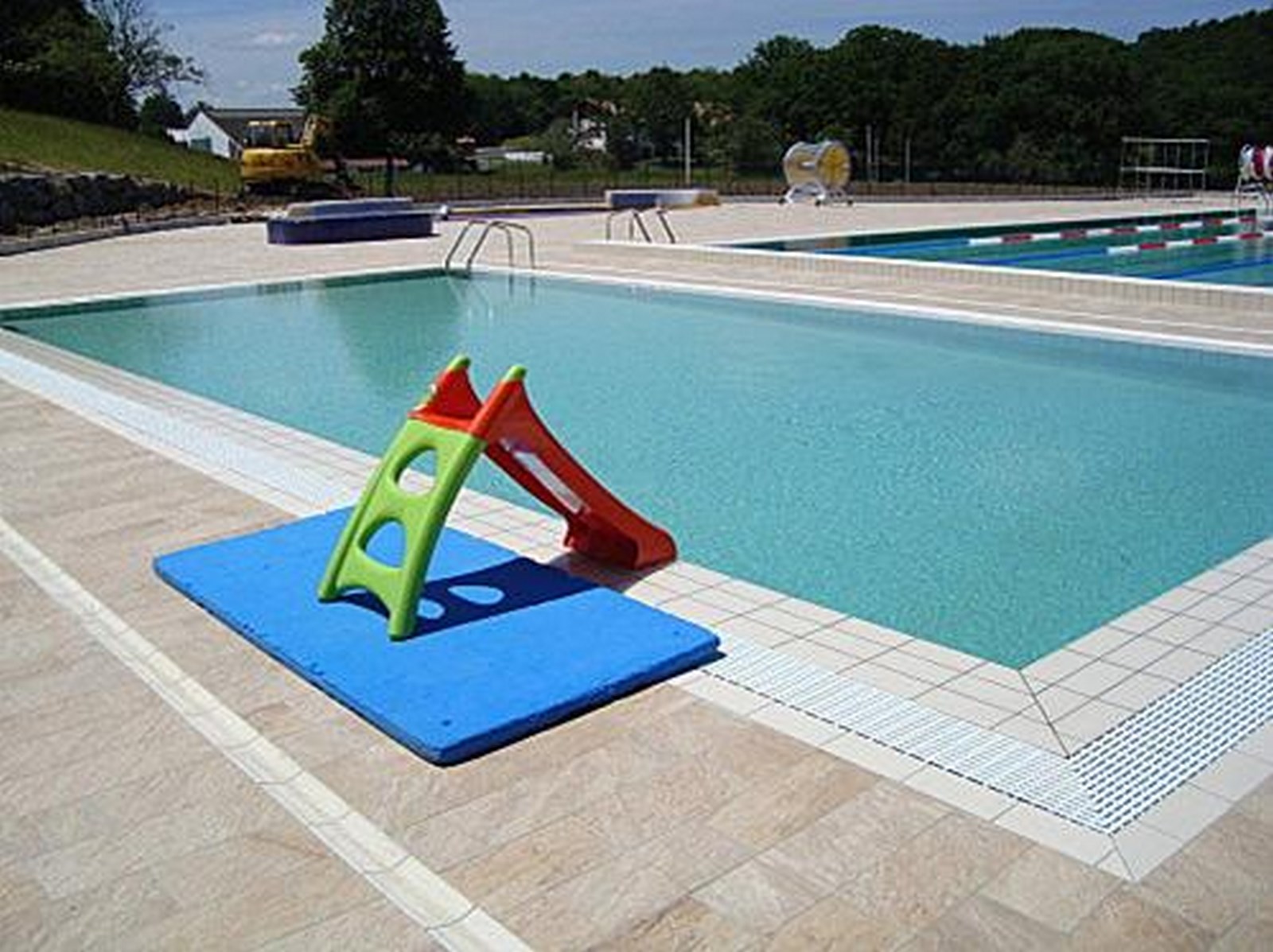 Piscine de Cambo les Bains