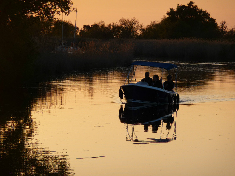  bateau électrique - ecoplaisance (63) 
