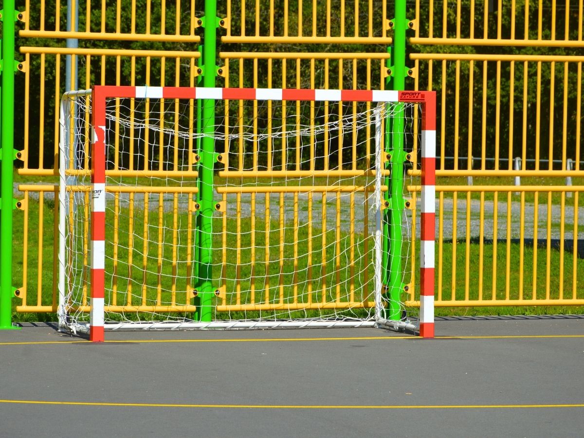 Terrain omnisports