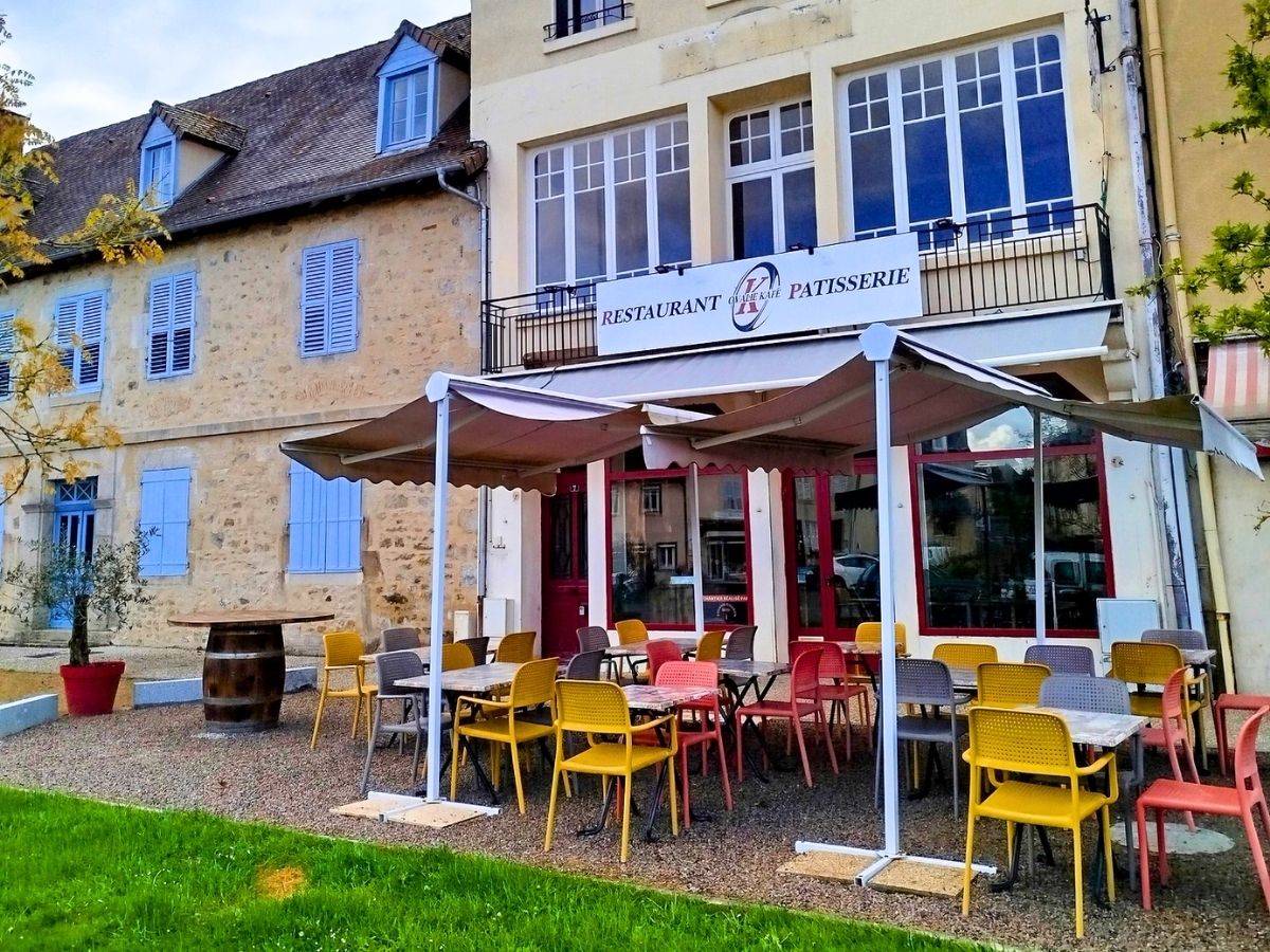 Pâtisserie L'Ovalie Kafé