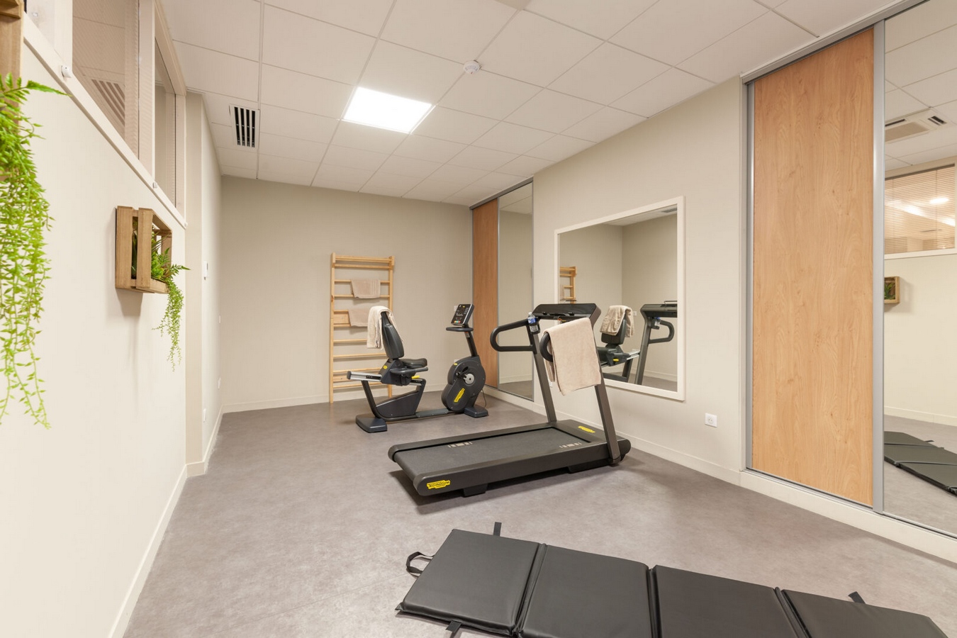 Quality Suites Pau Porte des Pyrénées - photo 4