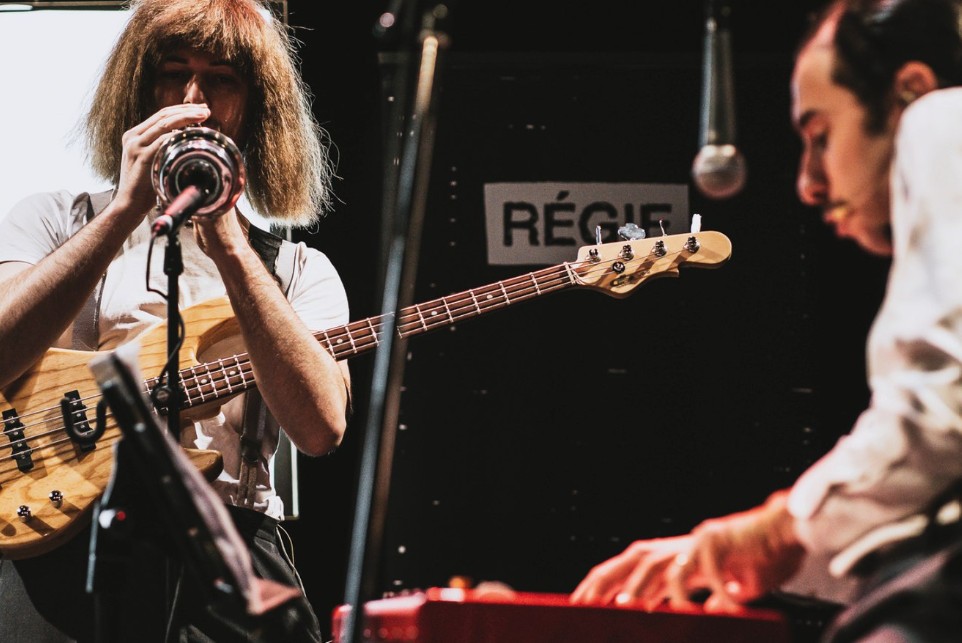 Spectacle de ZZAJ À CEUX QUI SE RATENT